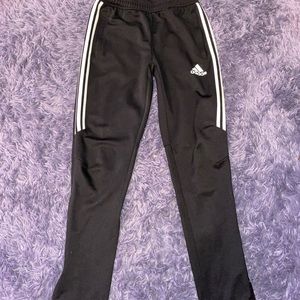 Adidas joggers